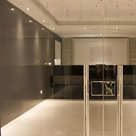 Idueleoni Mhotel 2*